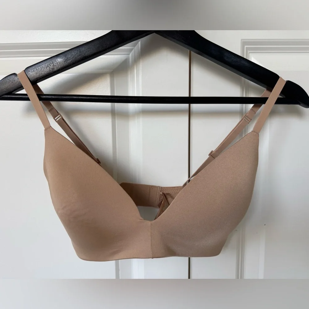 SKIMS T-shirt Demi Bra Wireless Seamless 32D Clay - Picture 4 of 6